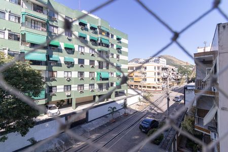 Apartamento para alugar com 129m², 3 quartos e 2 vagas Apartamento para alugar com 129m², 3 quartos e 2 vagasVista da Varanda