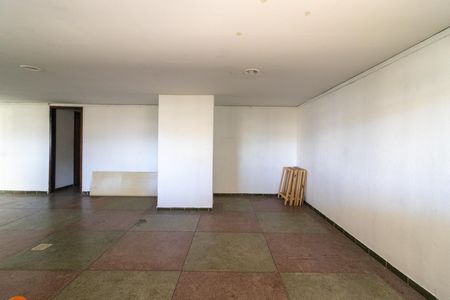 Apartamento para alugar com 129m², 3 quartos e 2 vagas Apartamento para alugar com 129m², 3 quartos e 2 vagasÁrea comum - Salão de festas