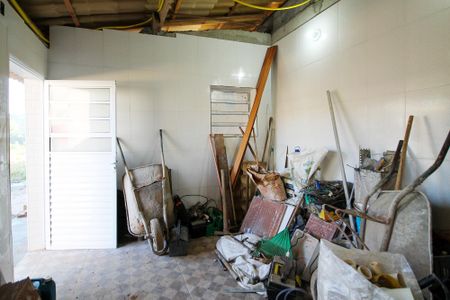 Casa para alugar com 250m², 5 quartos e 2 vagas Casa para alugar com 250m², 5 quartos e 2 vagasLavanderia