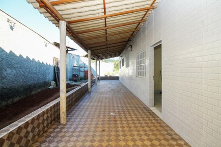 Casa para alugar com 250m², 5 quartos e 2 vagas Casa para alugar com 250m², 5 quartos e 2 vagasVaranda