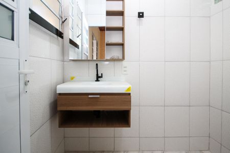 Casa para alugar com 250m², 5 quartos e 2 vagas Casa para alugar com 250m², 5 quartos e 2 vagasBanheiro Suíte 3