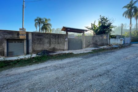 Casa para alugar com 250m², 5 quartos e 2 vagas Casa para alugar com 250m², 5 quartos e 2 vagasFachada