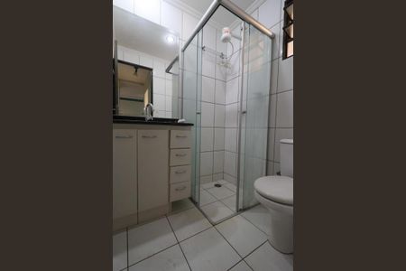 Banheiro de apartamento para alugar com 2 quartos, 45m² em Ipiranga, Ribeirão Preto