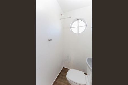 Casa para alugar com 35m², 1 quarto e sem vaga Casa para alugar com 35m², 1 quarto e sem vagaBanheiro da suíte