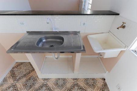 Casa para alugar com 35m², 1 quarto e sem vaga Casa para alugar com 35m², 1 quarto e sem vagaCozinha e Área de Serviço