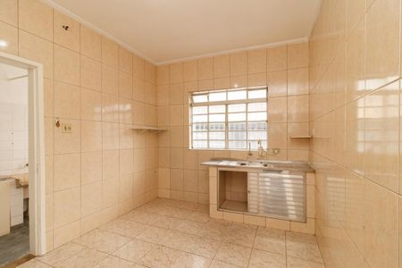 Cozinha de casa para alugar com 2 quartos, 130m² em Vila Gustavo, São Paulo