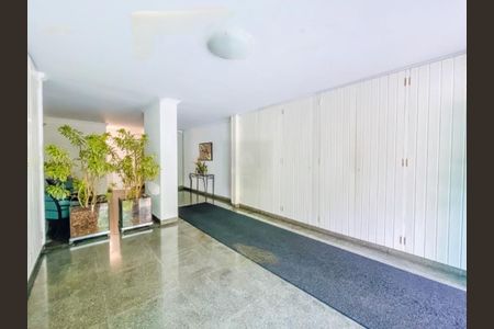 Apartamento à venda com 76m², 2 quartos e sem vaga