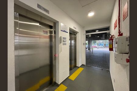 Apartamento para alugar com 58m², 2 quartos e 1 vaga