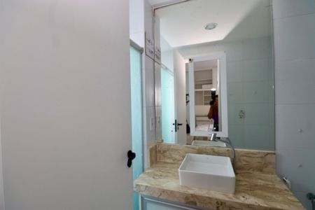 Apartamento para alugar com 50m², 1 quarto e 1 vaga Apartamento para alugar com 50m², 1 quarto e 1 vagaBanheiro