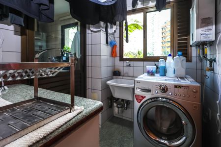 Apartamento à venda com 110m², 3 quartos e 2 vagasÁrea de Serviço
