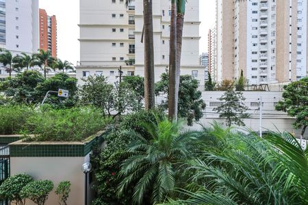 Apartamento à venda com 110m², 3 quartos e 2 vagasQuarto 2