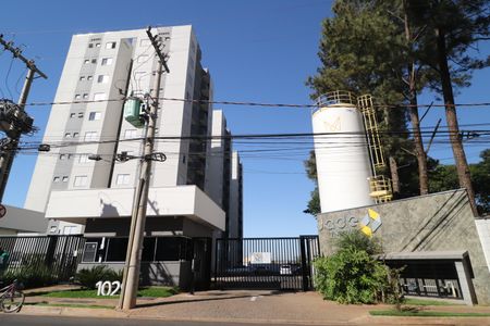 Apartamento para alugar com 46m², 2 quartos e 1 vagaFachada