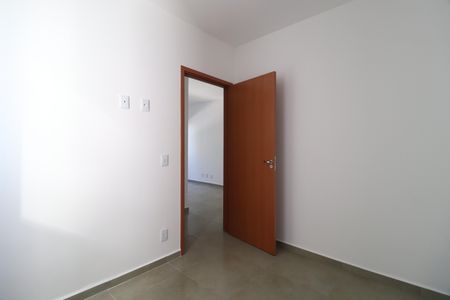 Apartamento para alugar com 46m², 2 quartos e 1 vagaQuarto 2