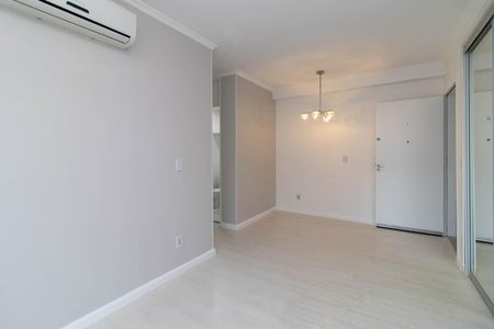 Apartamento à venda com 67m², 3 quartos e 1 vaga Apartamento à venda com 67m², 3 quartos e 1 vagaSala