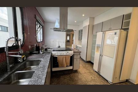 Apartamento à venda com 5 quartos, 843m² em Jardim da Saúde, São Paulo