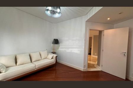 Apartamento à venda com 5 quartos, 843m² em Jardim da Saúde, São Paulo
