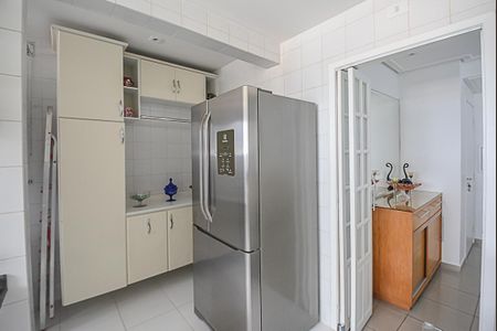 Cozinha de apartamento à venda com 3 quartos, 81m² em Vila Anita, São Bernardo do Campo