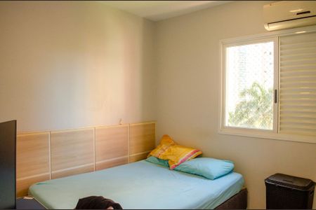 Quarto 1 de apartamento à venda com 2 quartos, 70m² em Jardim Goiás, Goiânia