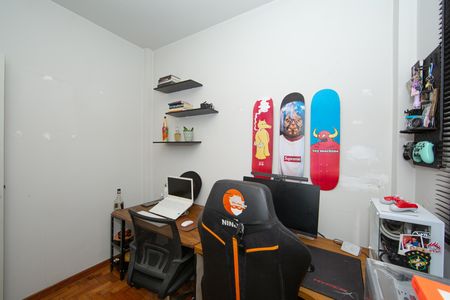 QUARTO2 de apartamento à venda com 2 quartos, 45m² em Carlos Prates, Belo Horizonte