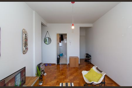 SALA de apartamento à venda com 2 quartos, 45m² em Carlos Prates, Belo Horizonte