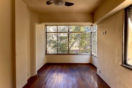 Apartamento à venda com 140m², 3 quartos e 1 vaga