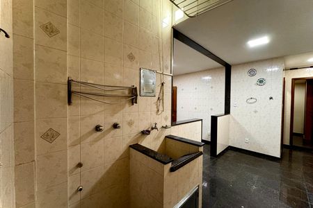 Apartamento à venda com 140m², 3 quartos e 1 vaga