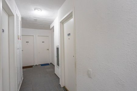 Apartamento à venda com 44m², 2 quartos e sem vaga Apartamento à venda com 44m², 2 quartos e sem vagaEntrada