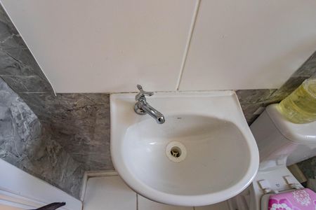 Apartamento à venda com 44m², 2 quartos e sem vaga Apartamento à venda com 44m², 2 quartos e sem vagaBanheiro