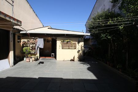 Casa para alugar com 200m², 4 quartos e 3 vagasQuintal