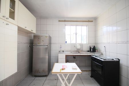 Cozinha de casa para alugar com 4 quartos, 200m² em Jardim Catanduva, São Paulo