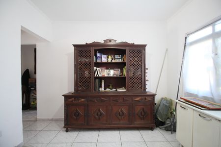 Casa para alugar com 4 quartos, 200m² em Jardim Catanduva, São Paulo