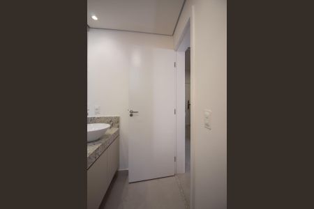 Banheiro da Suíte de apartamento para alugar com 1 quarto, 33m² em Paquetá, Belo Horizonte