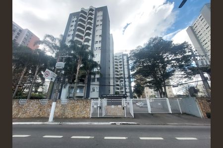 Apartamento à venda com 76m², 3 quartos e 1 vaga Apartamento à venda com 76m², 3 quartos e 1 vagaFachada