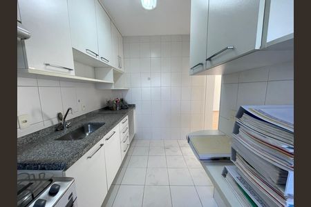 Cozinha de apartamento para alugar com 3 quartos, 67m² em Jaguaré, São Paulo