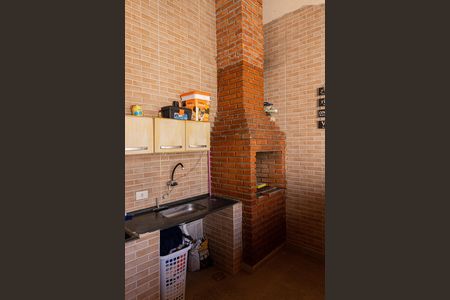 Casa 2 - Churrasqueira   de casa à venda com 3 quartos, 234m² em Vila Londrina, São Paulo