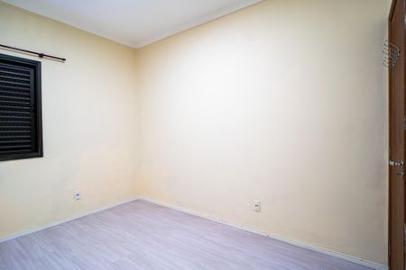 Casa de condomínio para alugar com 120m², 4 quartos e 3 vagas Casa de condomínio para alugar com 120m², 4 quartos e 3 vagasQuarto 1