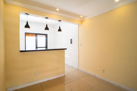 Cozinha de casa de condomínio para alugar com 4 quartos, 120m² em Caguaçu, Sorocaba
