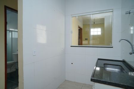 Cozinha de casa para alugar com 2 quartos, 50m² em Itaipuaçu, Maricá