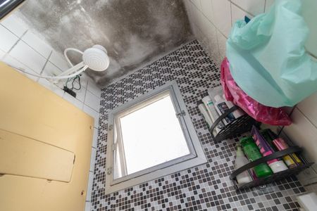 Apartamento à venda com 54m², 2 quartos e 1 vaga Apartamento à venda com 54m², 2 quartos e 1 vagaBanheiro