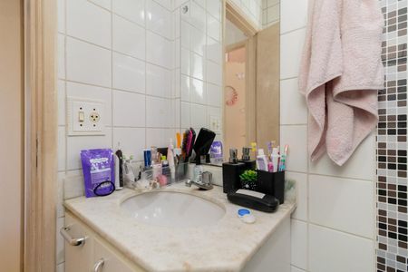 Apartamento à venda com 54m², 2 quartos e 1 vaga Apartamento à venda com 54m², 2 quartos e 1 vagaBanheiro