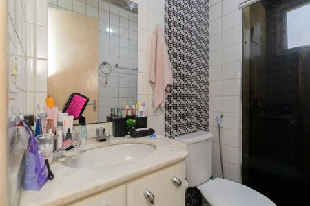 Apartamento à venda com 54m², 2 quartos e 1 vaga Apartamento à venda com 54m², 2 quartos e 1 vagaBanheiro