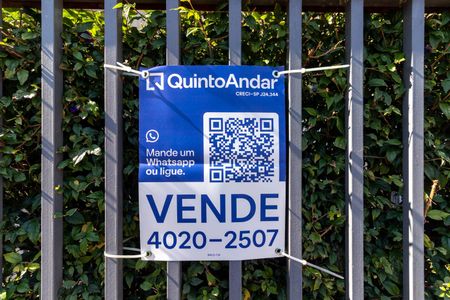 Apartamento à venda com 54m², 2 quartos e 1 vaga Apartamento à venda com 54m², 2 quartos e 1 vagaPlaca instalada