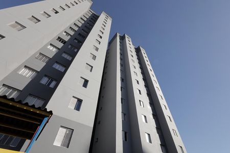 Apartamento à venda com 60m², 2 quartos e 1 vaga Apartamento à venda com 60m², 2 quartos e 1 vagaFachada