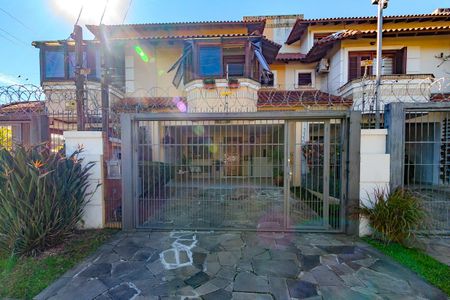 Casa à venda com 174m², 4 quartos e 2 vagas