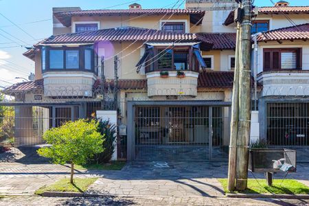 Casa à venda com 174m², 4 quartos e 2 vagas