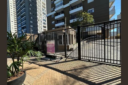 Fachada e portaria de apartamento para alugar com 1 quarto, 70m² em Alphaville Residencial Um, Barueri