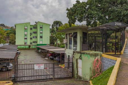 Fachada de apartamento à venda com 2 quartos, 60m² em Agronomia, Porto Alegre