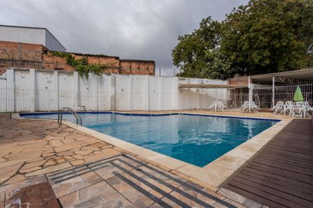 Área comum - Piscina de apartamento à venda com 2 quartos, 60m² em Agronomia, Porto Alegre