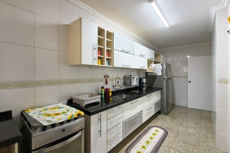 Apartamento para alugar com 100m², 2 quartos e 1 vaga Apartamento para alugar com 100m², 2 quartos e 1 vagaCozinha