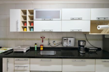 Apartamento para alugar com 100m², 2 quartos e 1 vaga Apartamento para alugar com 100m², 2 quartos e 1 vagaCozinha